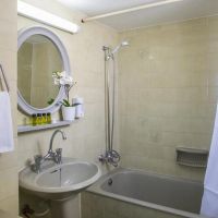 constantiana beach hotel apts