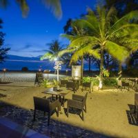 d varee mai khao beach
