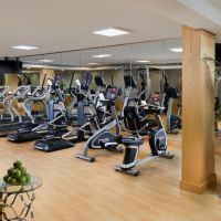 savoy crest hotel apartments