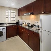 savoy crest hotel apartments