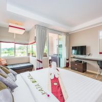 kata beach studio
