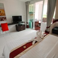 kata beach studio