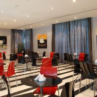 royal ascot hotel apartment