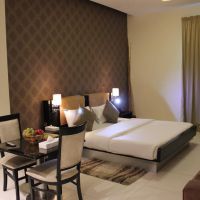 royal ascot hotel apartment