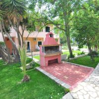 acharavi garden