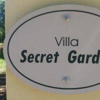 villa secret garden
