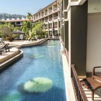 alpina phuket nalina resort & spa