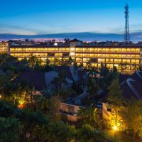 alpina phuket nalina resort & spa