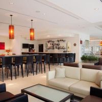 holiday inn express dubai airport