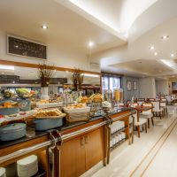 golden sands hotel apartments