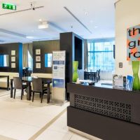 holiday inn express dubai internet city