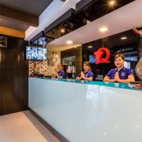 7q patong beach hotel