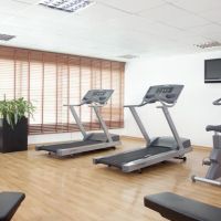 holiday inn express safa park
