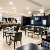 holiday inn express dubai jumeirah