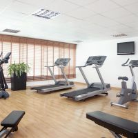 holiday inn express safa park