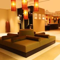 holiday inn express safa park