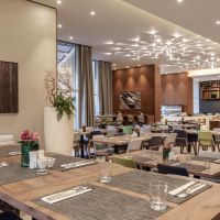 hilton garden inn dubai al jadaf culture village