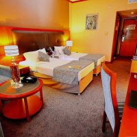 summit hotel deira
