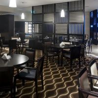 holiday inn express dubai airport