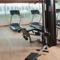 holiday inn express dubai airport