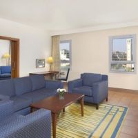 marriott courtyard dubai