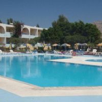 lardos bay hotel