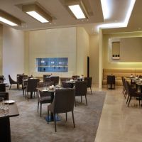 grand cosmopolitan hotel