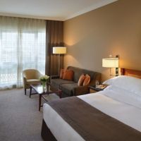movenpick hotel bur dubai