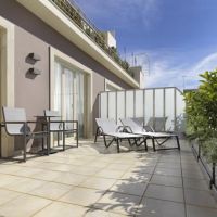 holiday suites