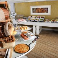 airotel stratos vasilikos  4*