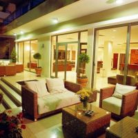 angela suites & lobby hotel