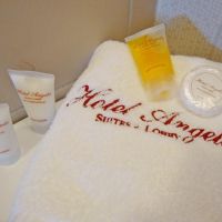 angela suites & lobby hotel
