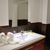 daniel suites apartments