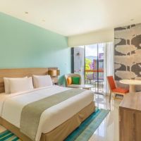holiday inn express phuket patong beach central