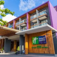 holiday inn express phuket patong beach central