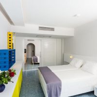kolymbia star 4 *