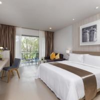 x10 khaolak resort