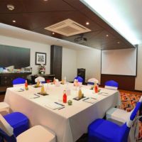 mena aparthotel al barsha