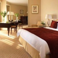 radisson blu hotel dubai deira creek