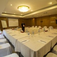 imperial suites bur dubai