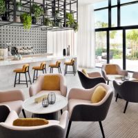vida emirates hills.