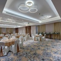 the s hotel al barsha.