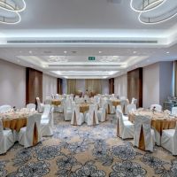 the s hotel al barsha.