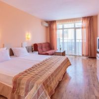 apolis hotel