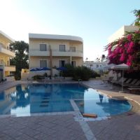 yakinthos hotel chania