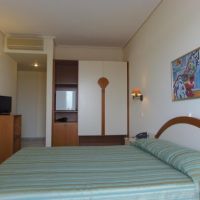 yakinthos hotel chania