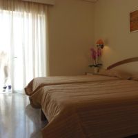 yakinthos hotel chania