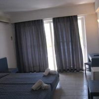 evi hotel