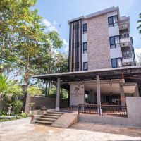 khaolak golden place
