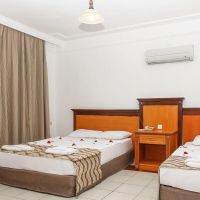 senza the garden beach club hv-1
